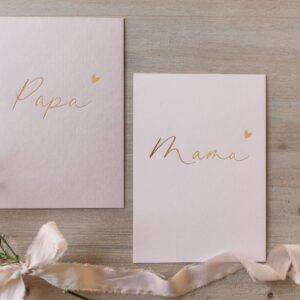 Postkartenset "Mama" & "Papa" mit goldener Heißfolienprägung, von oben